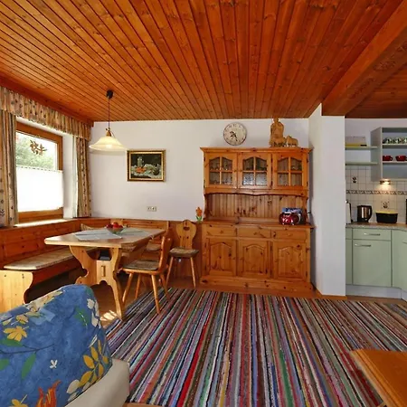 In Hippach Im Zillertal With A View Apartment Muhlen (Tyrol)